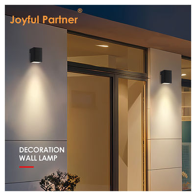 Đèn tường ngoài trời chống nước IP65 8W 45 độ DC 24v Chứng chỉ CE SMD LED Casting Aluminium Housing