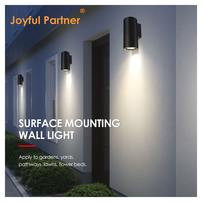 Garden Electric LED Wall Lanterns Aluminium Cửa tường gắn lên và xuống Đám ấm Cree trắng COB LED Cho trang trí ngoài trời